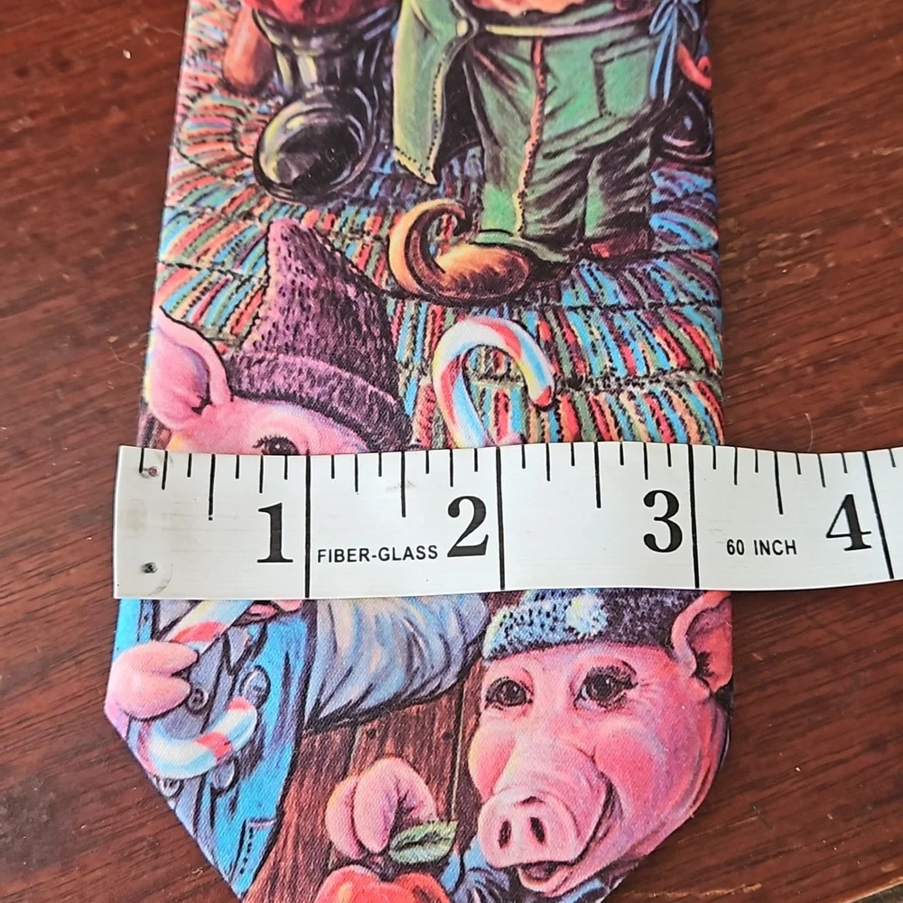 1992 Ralph Marlin Santa Hog Christmas Tie Made in the USA Vintage